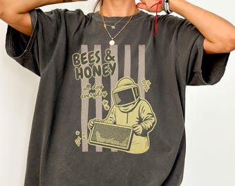 Beekeeper Shirt Beekeeping Comfort Colors Tee Vintage Bee Shirt Honey Bee Lover Gift Retro Apiary Shirt Save The Bees Tshirt