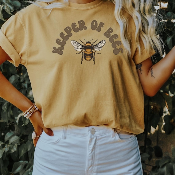 Beekeeper Shirt Bee T Shirt Honey Bee T-shirt Bee Keeper Tshirt Beekeeping Shirt Vintage Bee Graphic Tee Comfort Colors Gift For Bee Lovers