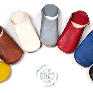 Babouches Marocaines pour Homme, Fabriquées à la main en Cuir Naturel tanné Naturellement, Babouches Fabriquée à Marrakech image 9