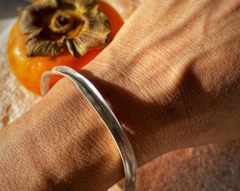 Irregular sterling silver bracelet/silver open bangle/ Unique statement bracelet/ silver minimalist bracelet/ simple bangle/modern bracelet
