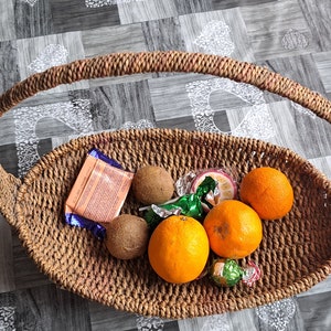 Handmade rattan Wicker basket for storing vegetables and fruits, rustic woven basket, Bathroom hanging basket, Desktop storage baskets