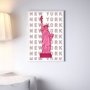 Statue of Liberty print digital art. Minimalistic 2D print. Statue of Liberty. New York. New York poster. Miss Liberty in pink hues.