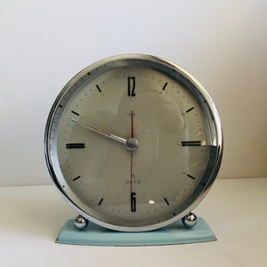 Vintage Five Rams Mantel Alarm Clock Space Age Mint Colored Rare Find Collector&#39;s Item 1970s
