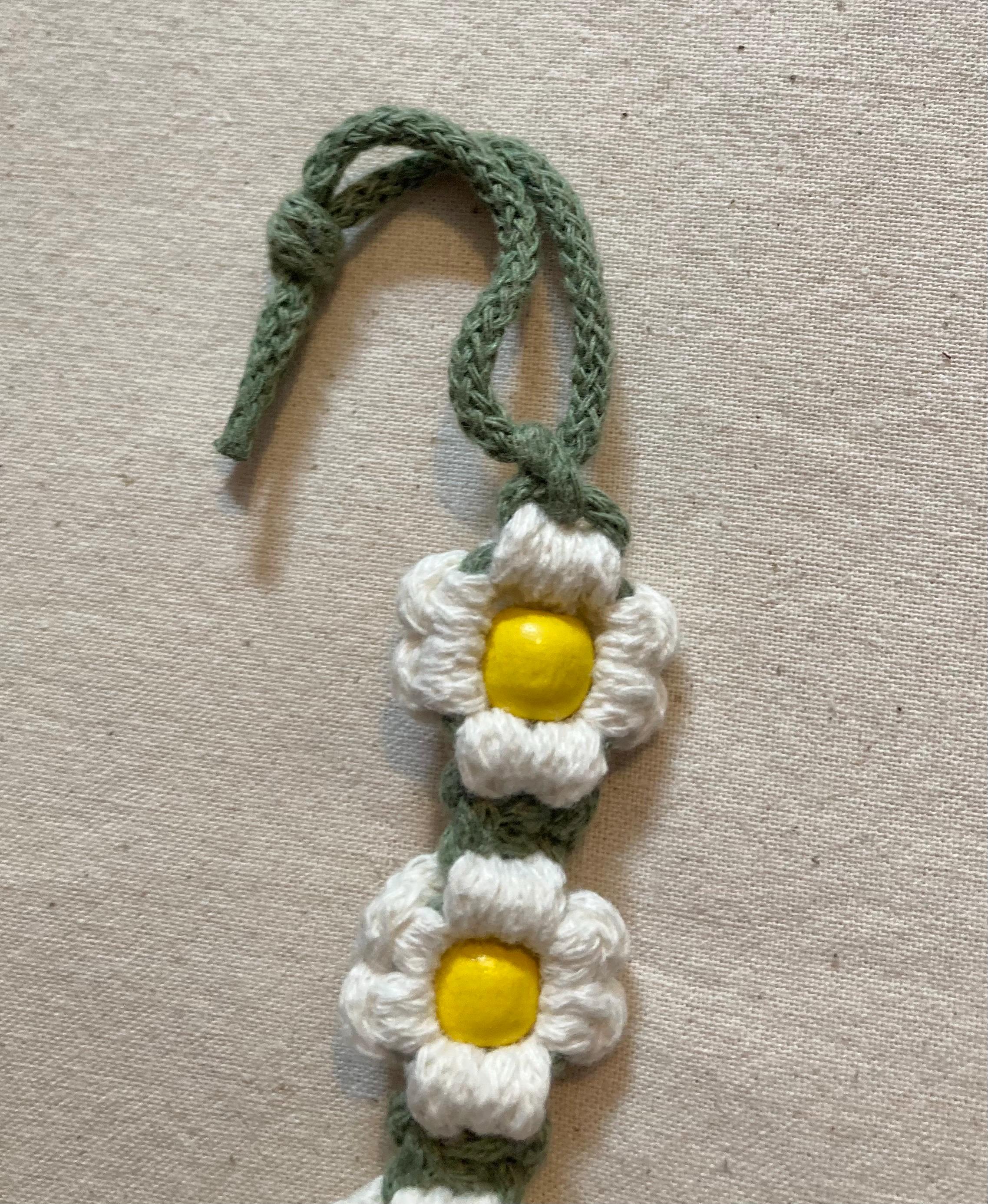 Macrame Cream Daisy Flower Door/Window Hanger