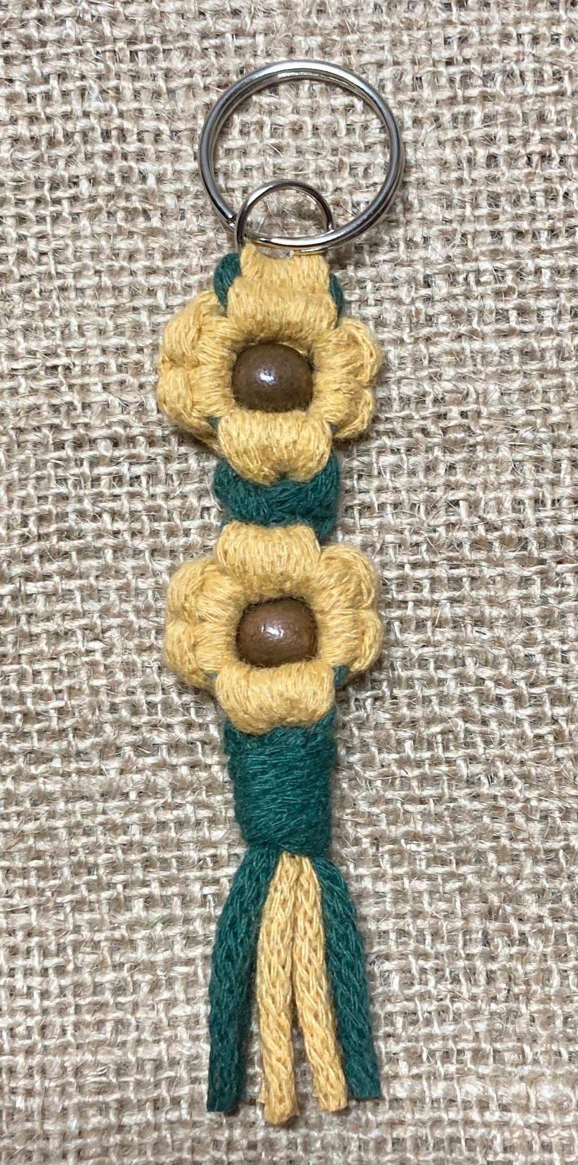 Sunflower macrame keyring, accessory, bagcharm, teacher gift.