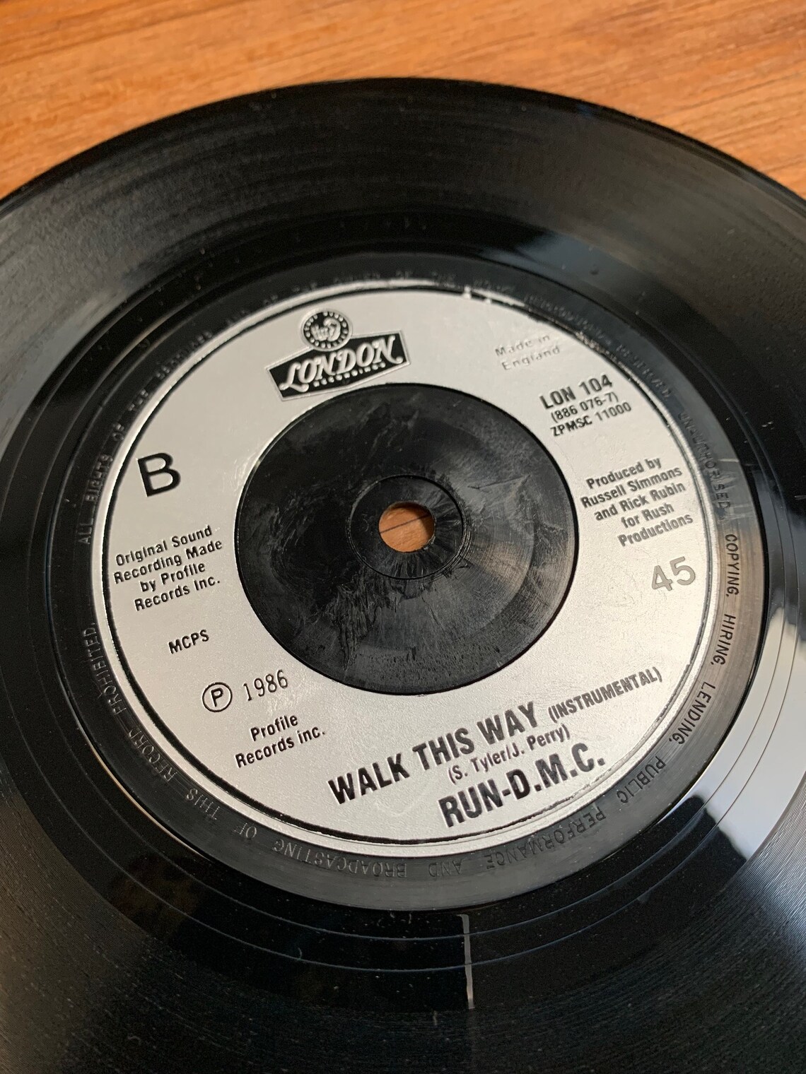 Run DMC Walk this way / Walk this way (instrumental) 1986 7" vinyl single 45 rpm, foto 3 di 4