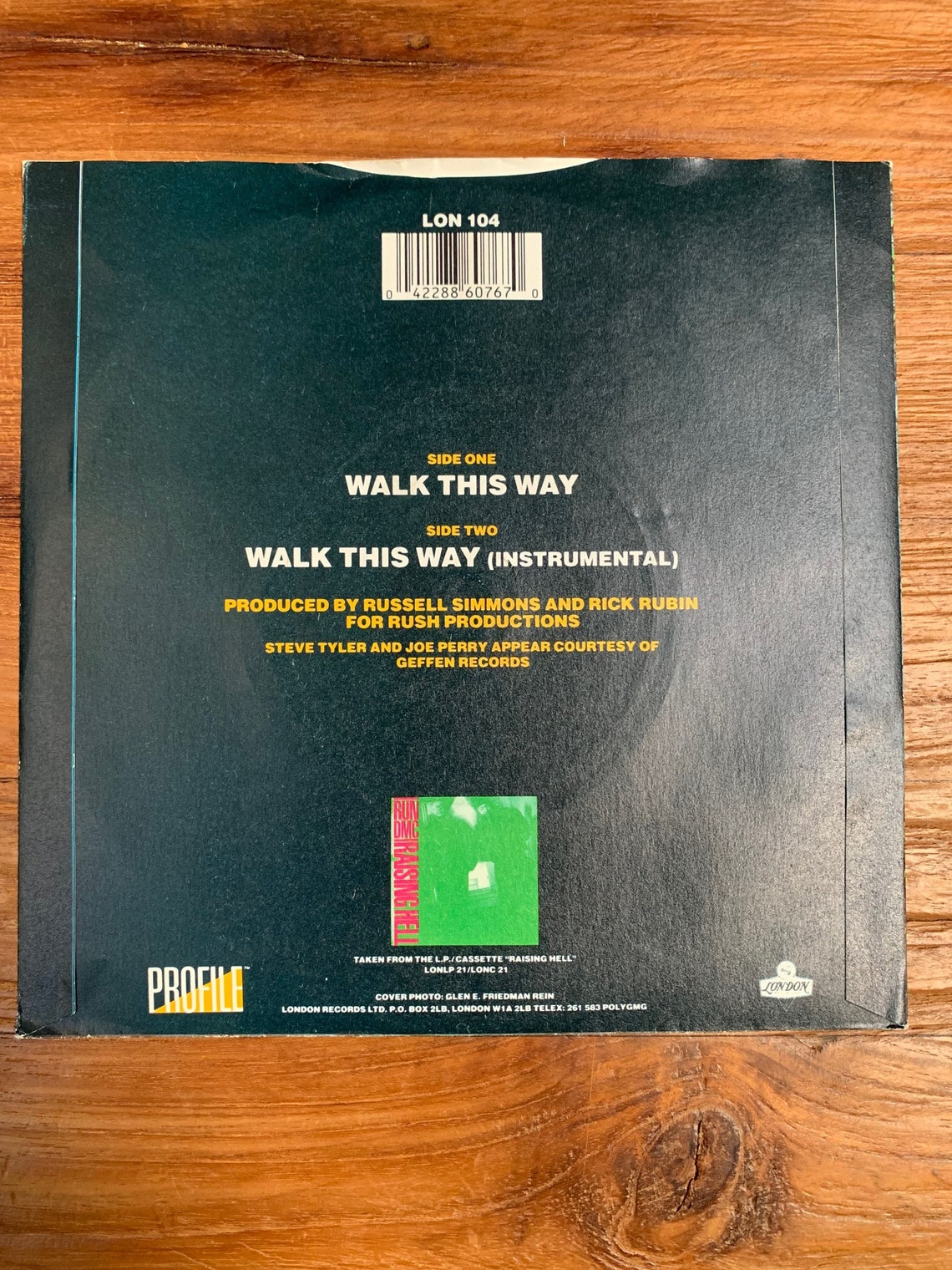 Run DMC Walk this way / Walk this way (instrumental) 1986 7" vinyl single 45 rpm, foto 4 di 4
