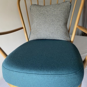Ercol seat cushions made to order in 100% pure new wool fabric and Ercol quality foam in a choice of colours to fit models 477 & 478
