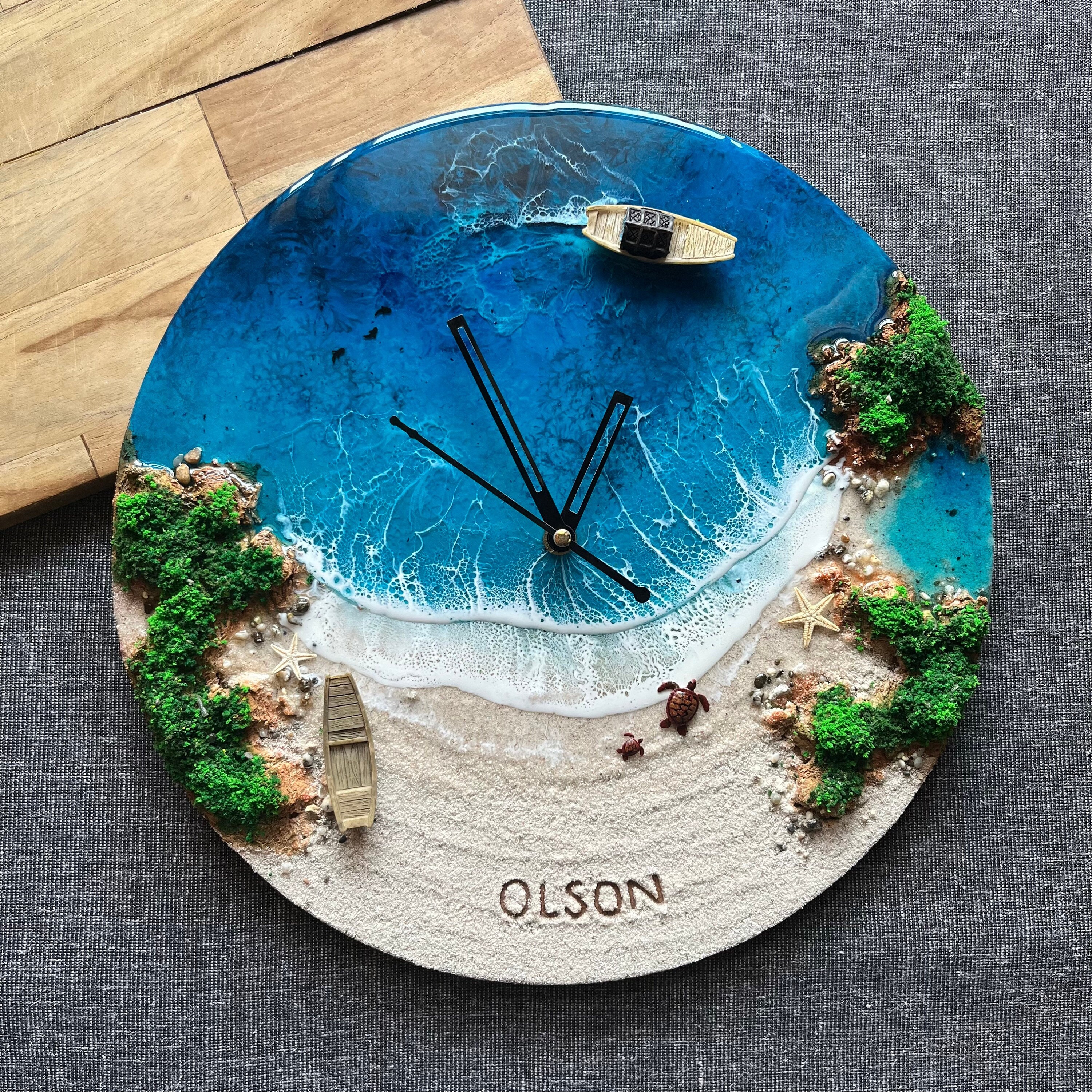 How to make an Epoxy Resin Ocean/Beach clock using a Silicone mold 