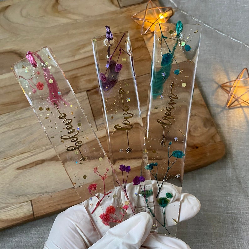 Handmade Resin Bookmark with dried pressed flowers and tassel, Personalized Bookmark for gifting, book lover gift image 1