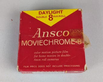 Ansco Moviechrome 8 Double 8 mm Kolorowy film, lata 60., oryginalne pudełko i rolka, z panelem pocztowym