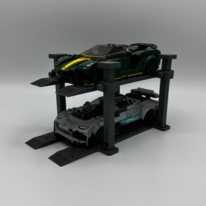 Double Car Lift Display Stand for Speed Champions.