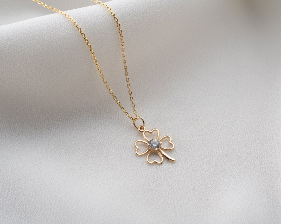 14k Gold Clover Necklace Minimalist Clover Necklaces for - Etsy