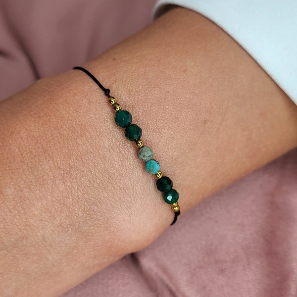 Minimalist bracelet on a thread of natural stones "energy strength self-discipline" Malachite Turquoise Hematite