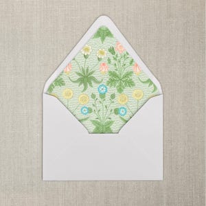 Green Bright Vintage Petite Floral Pattern Envelope Liner | A7 | Fine Art Envelope Liner | Sets of 20