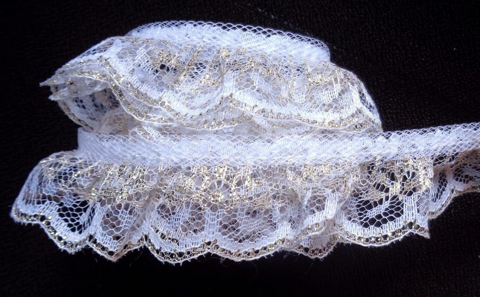 Ruffle Lace Trim 1 inch wide white/gold color price per yard