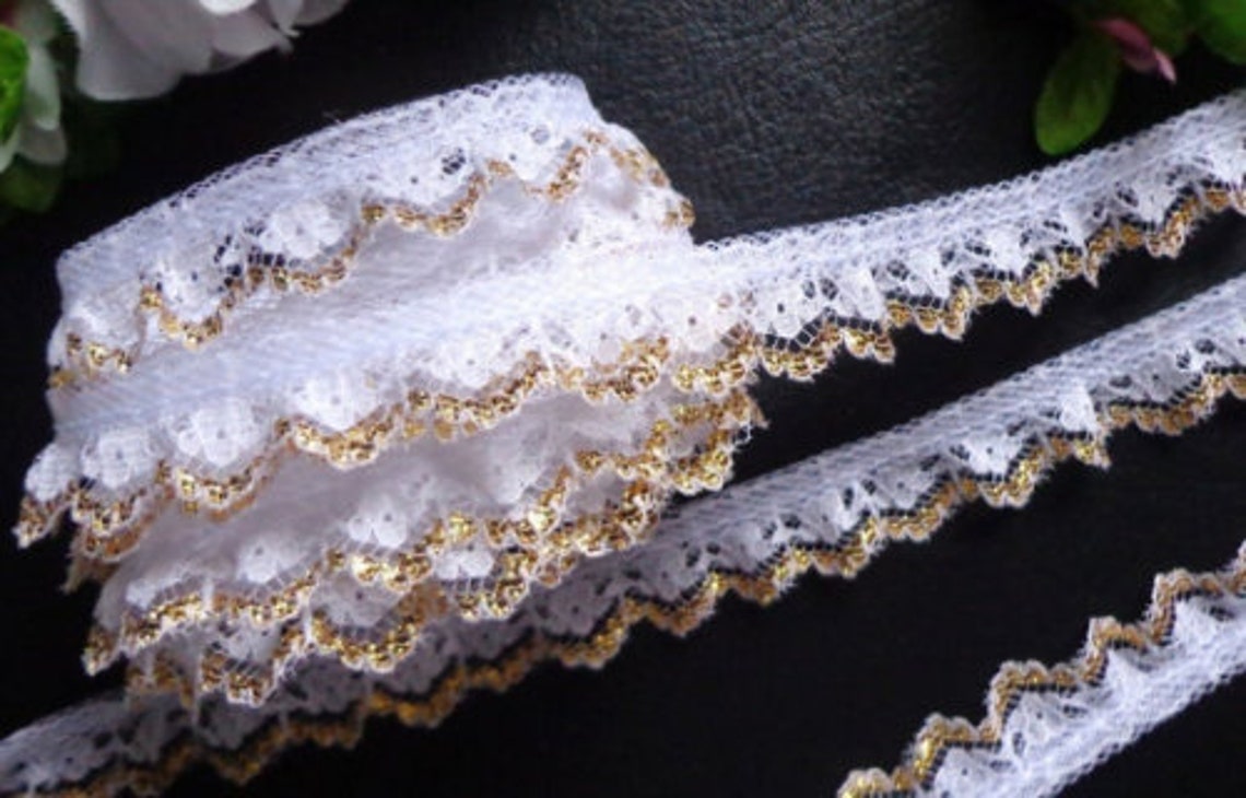 White Ruffle Edge Ruffled Lace Trim 5/8 Inch Wide White/gold Edge Color Price per Yard - Etsy