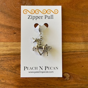 Unicorn Zipper Pull