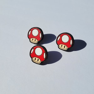 Mario, Super Mushroom, and Super Star Solid Maple Pin/Lapel