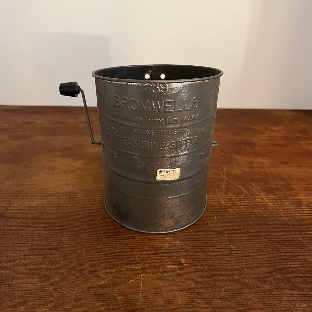 Vintage Bromwell's Sifter Kitchen Tool Michigan City, Indiana Made in