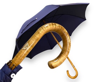 Whole stick umbrella in maple wood with horn tip, handcrafted Domizio umbrellas since 1989 Made in Italy