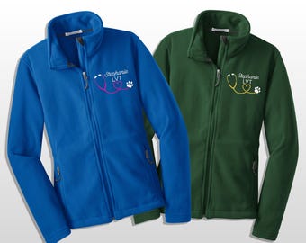 Personalized Embroidered Vet Fleece Jacket with Paw Design for Women | Custom Name Veterinarian Gift