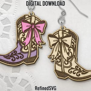 Stivali da cowboy con fiocco orecchino SVG, file di taglio laser per orecchini western, design per orecchini Coquette, orecchini Wild West SVG, taglio laser