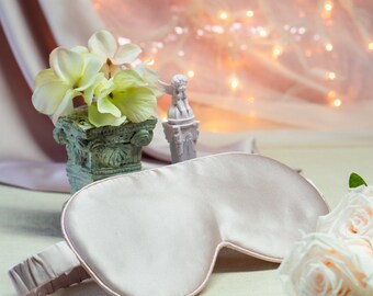 Silk eye mask, soft night sleep mask for her, lightweight Eye cover
