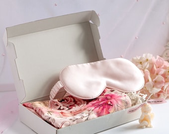 Gift Set in Box for women with Personalized Mulberry Silk Pillowcase, Silk Sleep Mask and candele