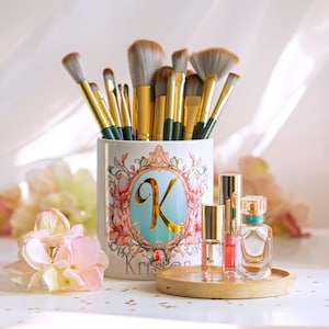 Gothic makeup brush holder for vanity Make up organizer Personalized blender brush holder Gift for sister best friend birthday gift woman