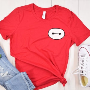 Linda camiseta Baymax, camiseta Disney Big Hero 6, camisa Baymax Pocket Design, Disney Hiro Hamada, camiseta Disneyland Family Trip, camiseta para niños, camiseta unisex