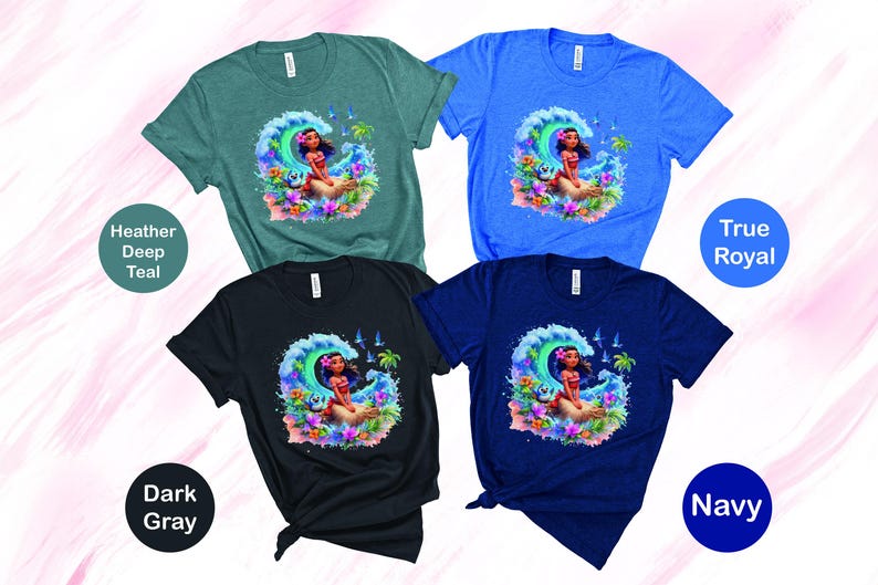 Peut inclure: Quatre t-shirts avec un imprim&eacute; graphique d'un personnage de dessin anim&eacute; sur une vague. Les t-shirts sont de couleur bleu sarcelle fonc&eacute; chin&eacute;, gris fonc&eacute;, bleu roi et marine.