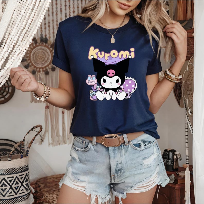 Kuromi Coquette T-shirt, Kawaii Hello Kitty Matchande Familjet-t-shirt, Semestervibbar, Magiska Tecknade Gåvor, Unisex Outfit, Present till Flickor bild 10