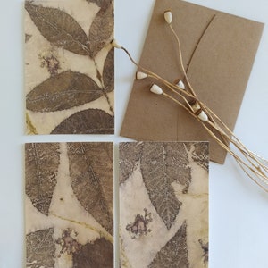 Papier éco-imprimé Motifs botaniques Cartes de voeux Cadeaux respectueux de l'environnement Impressions nature faites main Élégance faite main