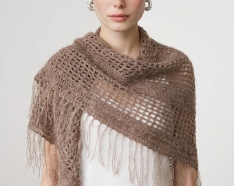 Alpaca and silk boho scarf for woman. Handmade woman shawl in brown color. Luxury wool wrap for boho woman. Vintage style cover up.