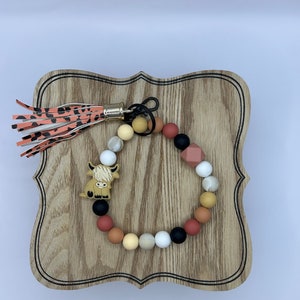 Highland Cow Wristlet