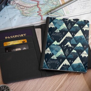 RFID-paspoortomslag met vakken, organizer voor reishouder, bergtopontwerp, Adventure Wanderlust-accessoirekoffer