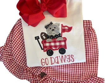 Go Dawgs Outfit for Girls, Toddler Bulldog Shirt and Ruffle Shorts, Red Gingham Game Day Set, Southern Tailgate Outfit, Appliqué Bulldog