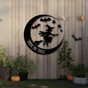 Insegna in metallo con strega di Halloween, decorazione da strega &quot;Dolcetto o scherzetto&quot;, arte murale in metallo di Halloween, insegna in metallo per porta di Halloween, decorazione murale da strega