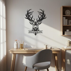 Décoration murale personnalisée en métal en bois de cerf avec nom, décoration de cabane rustique pour chasseurs, enseigne personnalisée en métal pour cadeau de bureau ou de lodge