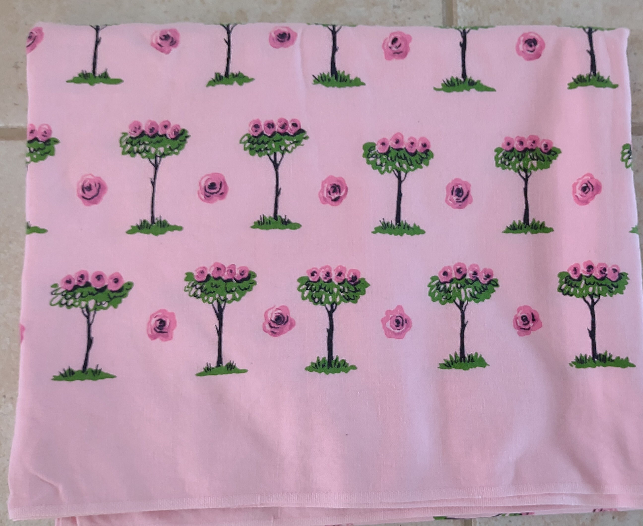 Pink MCM Vintage Tablecloth Rose Barbie Core Cottage Core Etsy
