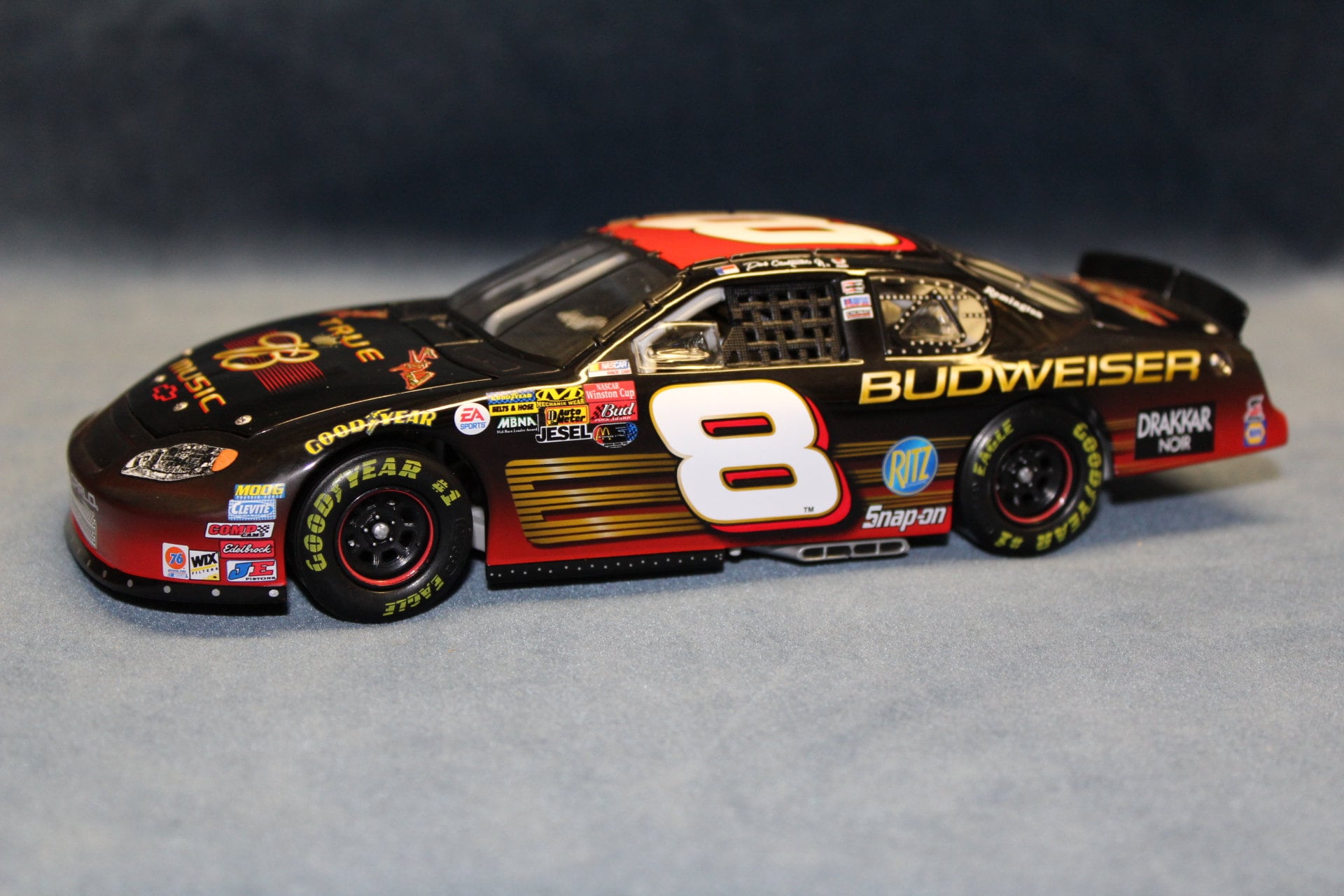 NASCAR Dale Earnhardt Jr. #8 Budweiser / Staind 2003 Action Racing
