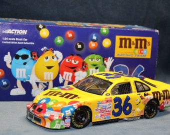 m&m.s BASS BOAT 1/24 NASCAR 公式商品 m&m.s BASS BOAT 1/24 NASCAR 公式商品