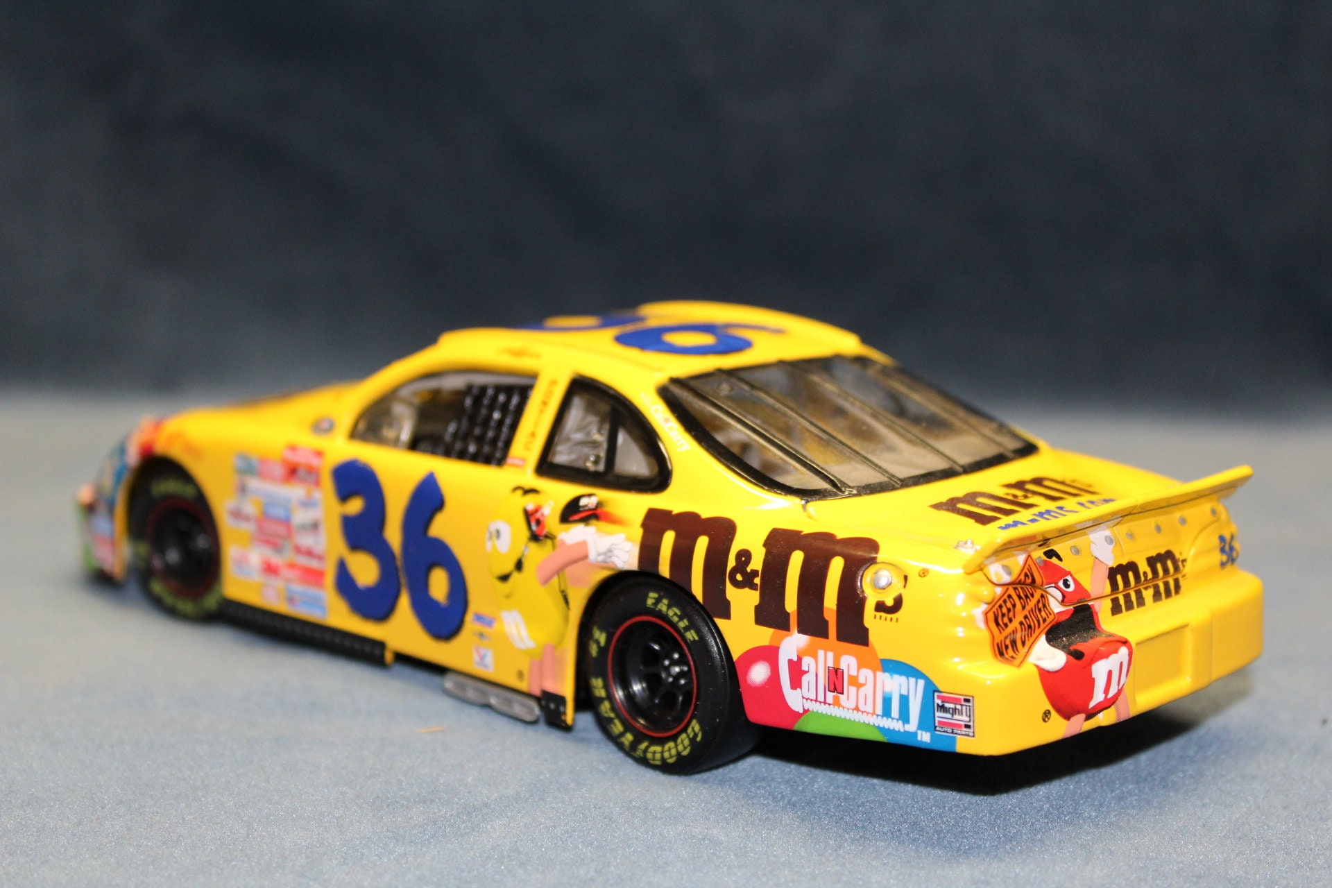 NASCAR Collectables Ken Schrader #36 M&ms, 1:24 Scale Stock Car M