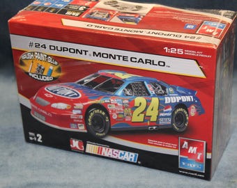 Monogram 1/24 Buick Regal Valvoline Stock Car Plastic Scale