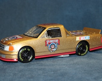 NASCAR 50th Anniversary Bill France SR. FORD 1:24 Scale Diecast Race Truck Coin Bank