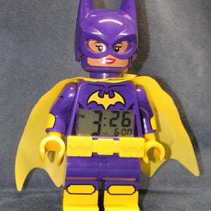 Reloj despertador iluminado con minifiguras de Lego, Star Wars, Marvel, DC Comics, Ninjago