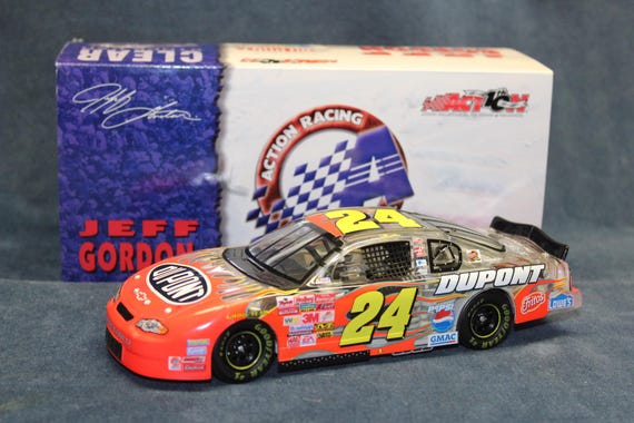 NASCAR Jeff Gordon #24 Dupont/hendrick Action Racing Collectable 1