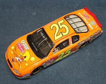 NASCAR Action Racing Joe Nemechek #25, 1:24 Scale Stock Car