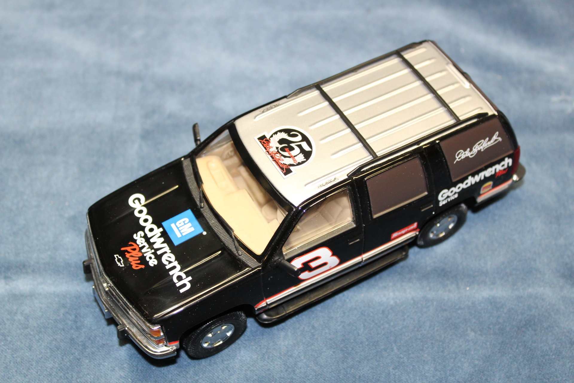 NASCAR Dale Earnhardt #3 GM Goodwrench Service Plus Racing